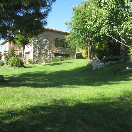 Villa La Ladera à Hoyos del Espino Chambre photo