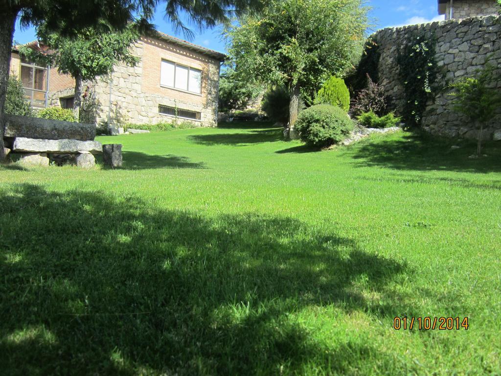 Villa La Ladera à Hoyos del Espino Extérieur photo